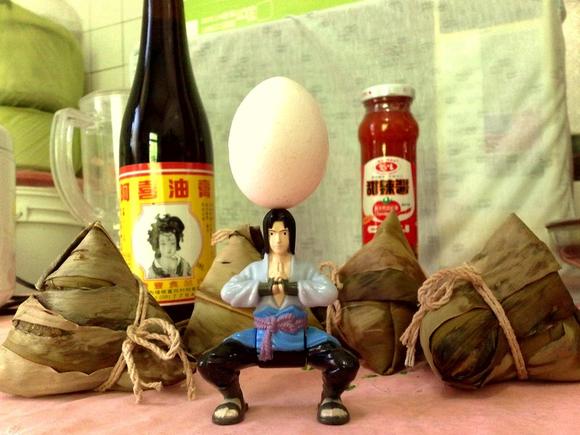 立蛋成功嘍~祝大家端午節快樂~:D 