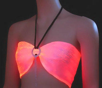 忽明忽滅　超性感火辣燈飾！ 