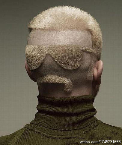 這才是不折不扣的雙面人！