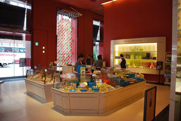 日本資生堂發展「美」的多邊形 日本資生堂發展「美」的多邊形