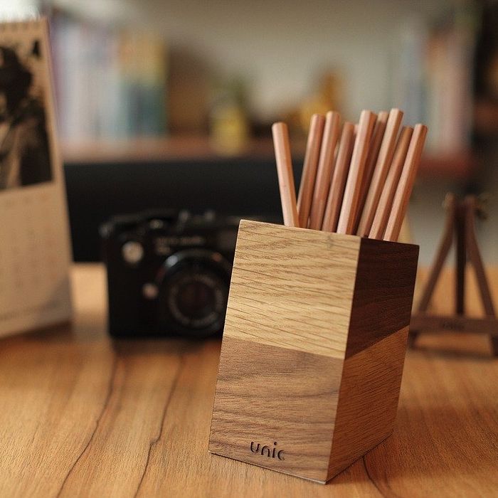 Unic_原木撞色設計拼接筆筒（兩色選）