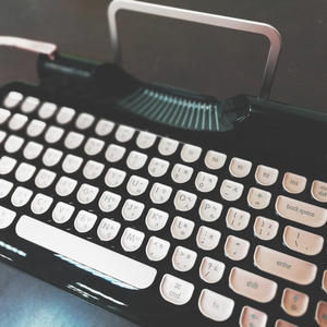 Rymek_復古機械鍵盤