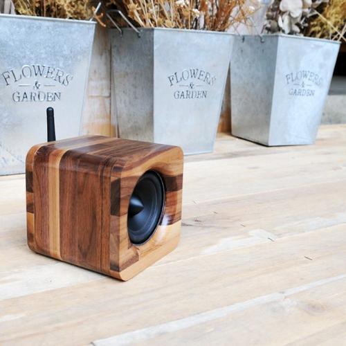 MINFORT_min622 小小實木藍芽音響（兩色選）